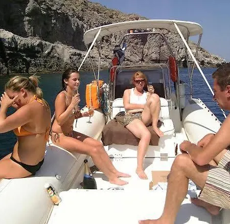 Haus In Kolympia Mit Parkplatz Und Bergblick Kolymbia